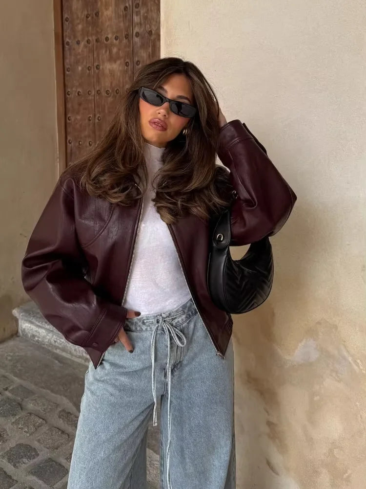 Veste Courte en Simili Cuir à Col Chic