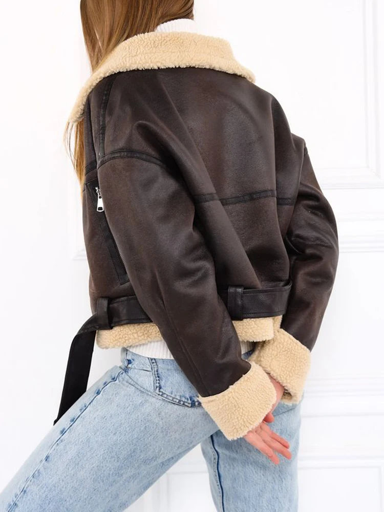 Chic Moto™ – Veste Effet Mouton